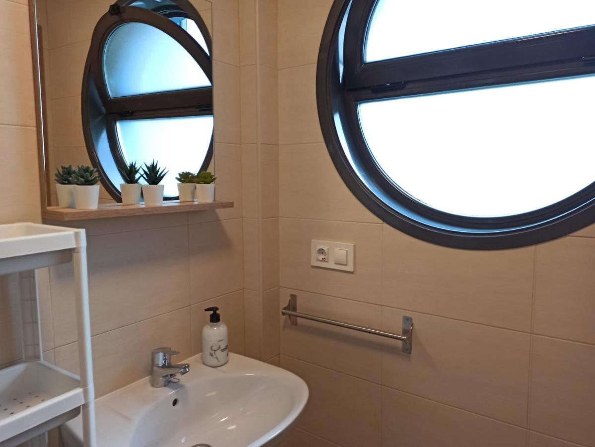 Apartamento Bolboretas Con Parking Privado Ares Exterior foto